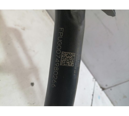 Горловина топливного бака