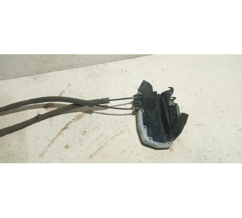 Замок двери задней правой