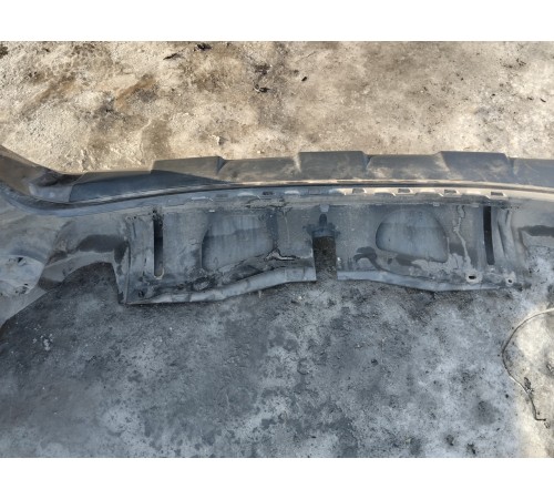 Задний бампер в сборе