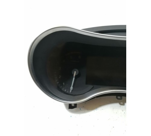 Панель приборов