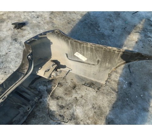 Задний бампер в сборе