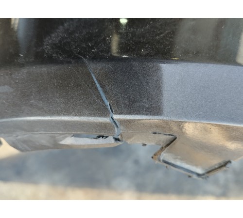 Задний бампер в сборе