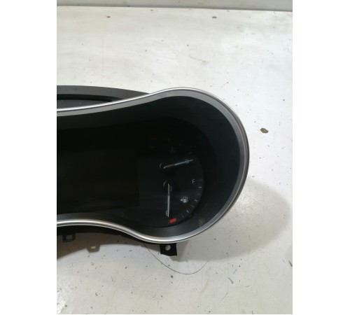 Панель приборов