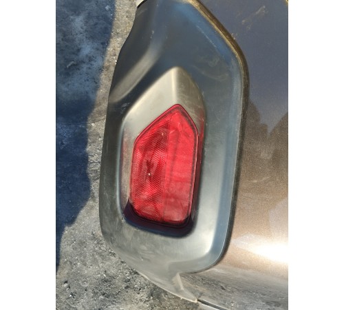 Задний бампер в сборе