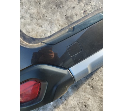 Задний бампер в сборе