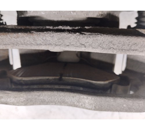 Суппорт передний правый