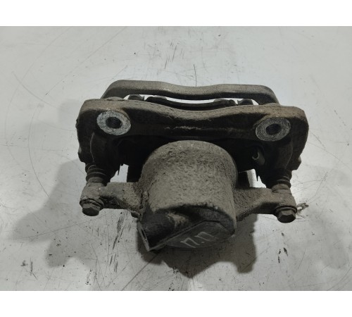 Суппорт передний правый