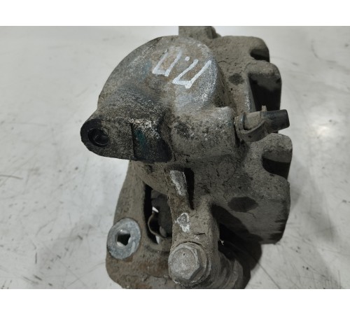 Суппорт передний правый