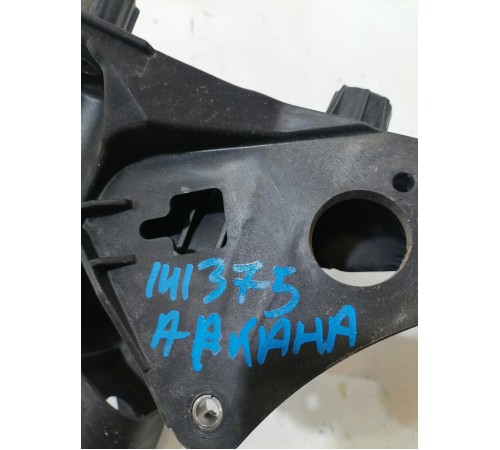 Педаль тормоза 