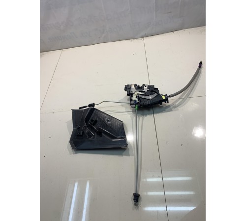 Замок двери (задний, правый)