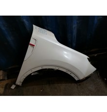 Крыло переднее правое