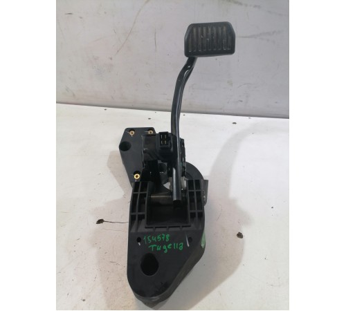 Педаль тормоза