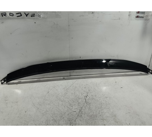 Накладка крышки багажника