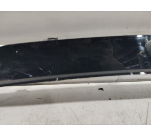 Накладка крышки багажника