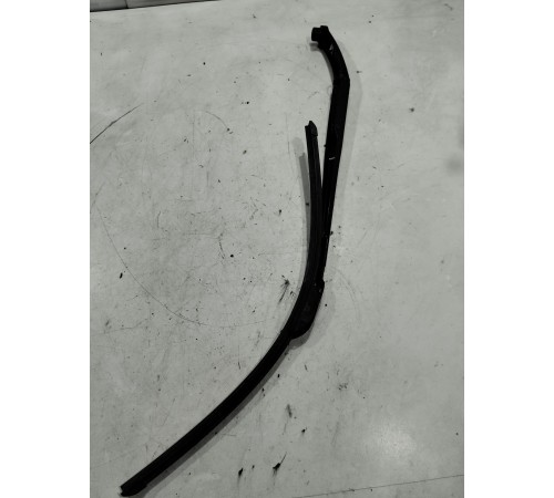 Поводок стеклоочистителя(левый)