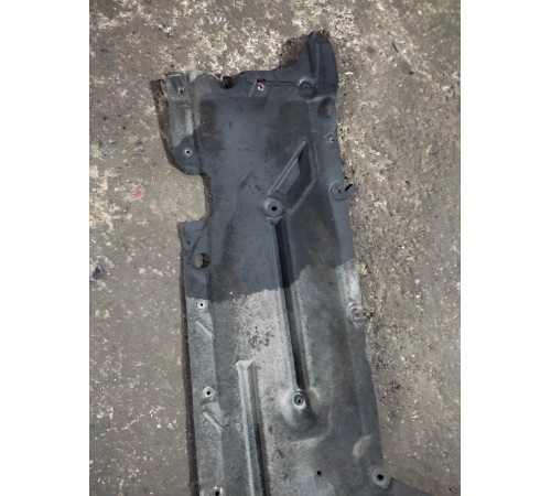 Защита днища (правая)