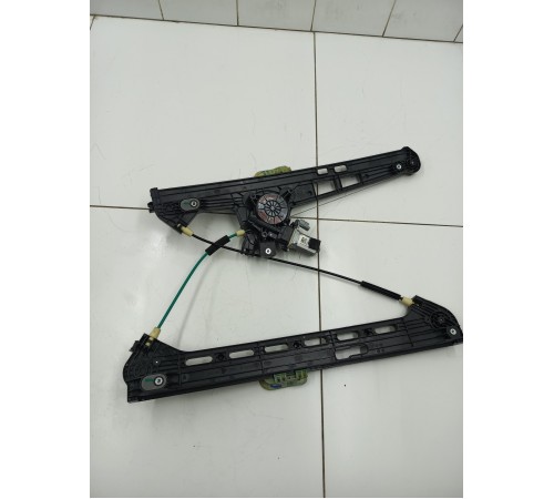 Стеклоподъемник передний левый