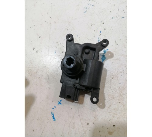 Моторчик заслонок отопителя