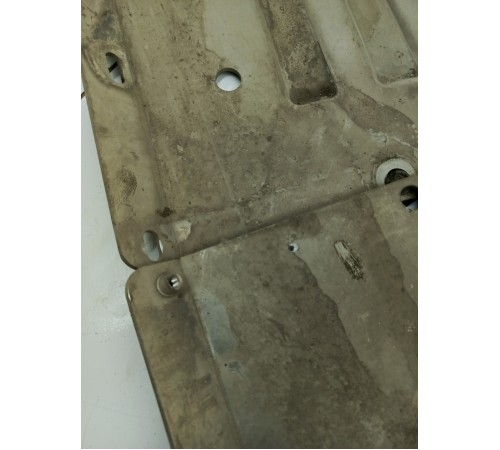 Защита днища металлическая  