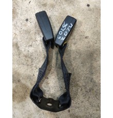 Ответная часть задних ремней безопасности