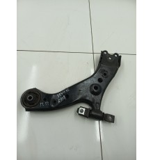 Рычаг передний правый