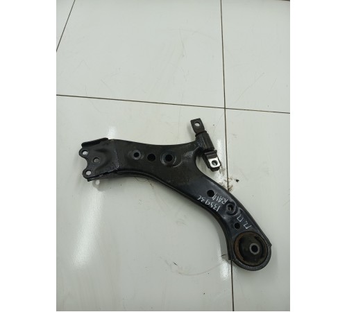 Рычаг передний правый