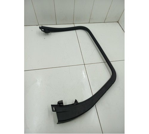 Накладка рамки двери задняя правая внутренняя