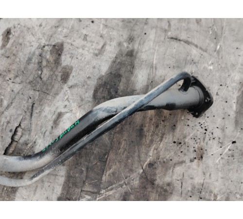 Горловина топливного бака