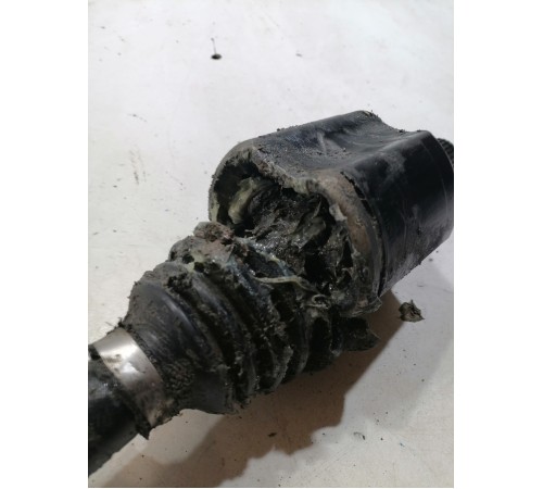 Привод (полуось) передний левый