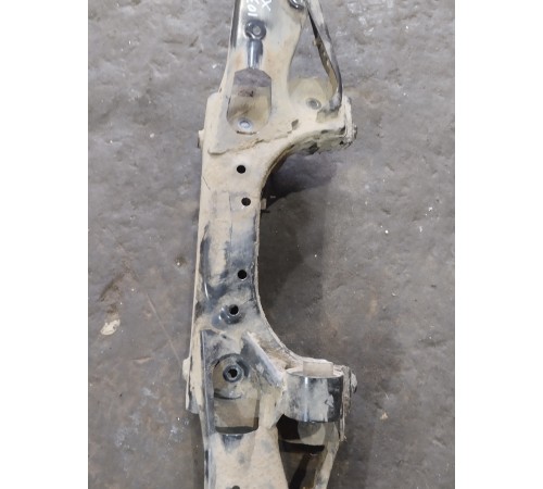 Балка подвески задняя (подрамник)