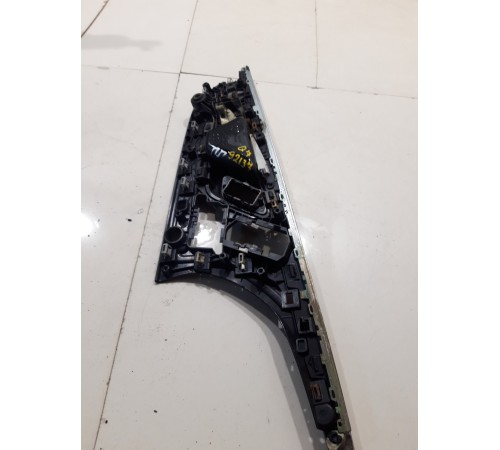 Ручка двери (передняя, правая, внутренняя)