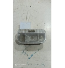 Плафон внутреннего освещения салона центральный