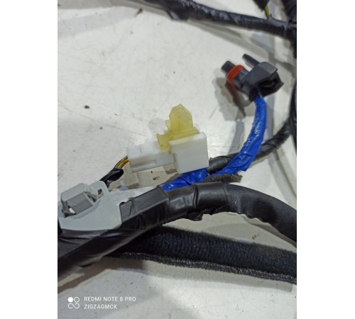 Электропроводка крышки багажника