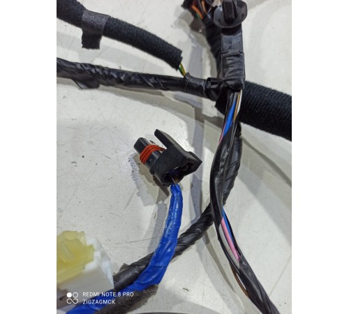 Электропроводка крышки багажника