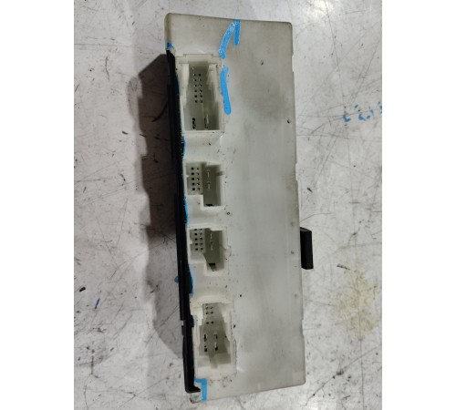 Блок управления крышкой багажника