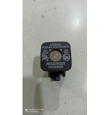 Замок отключения подушек безопасности торпедо