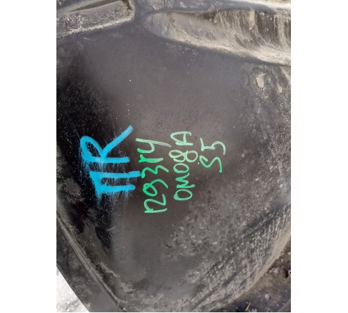 Подкрылок передний правый, локер