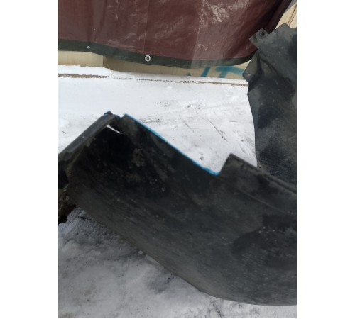 Подкрылок передний правый, локер