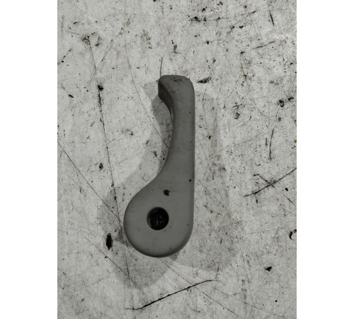 Ручка открывания капота