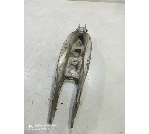 Рычаг подвески (задний левый нижний)
