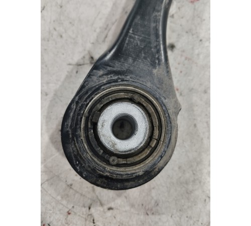 Рычаг подвески(задний правый)