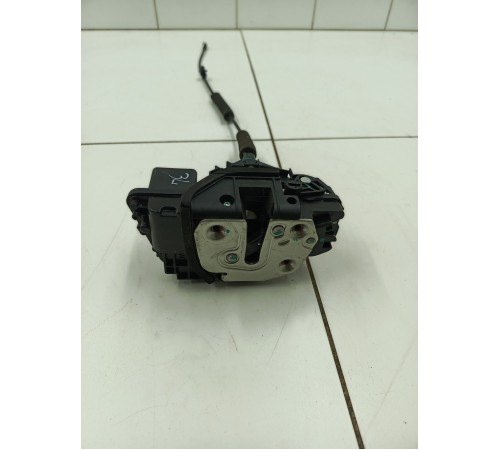 Замок двери задний левый