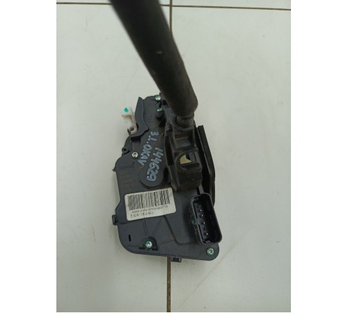 Замок двери задний левый