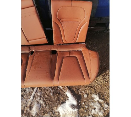 Задний ряд сидений