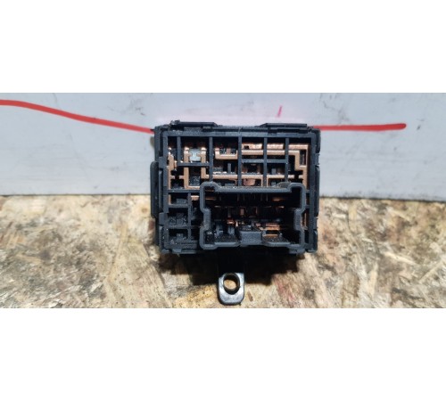 Переключатель регулировки зеркала