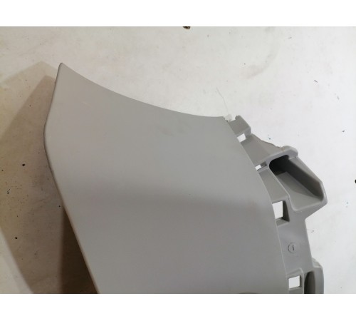 Накладка багажника задняя левая верхняя