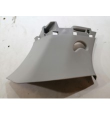 Накладка багажника задняя левая верхняя