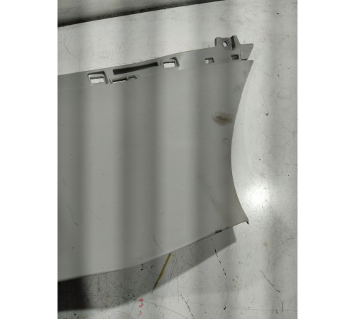 Обшивка задней стойки левая