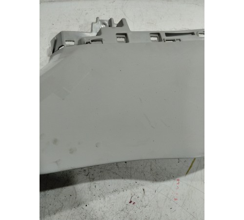 Обшивка задней стойки левая