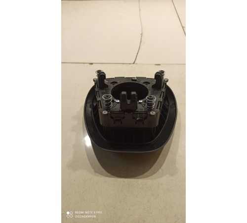 Накладка рулевого колеса (руля) центральная